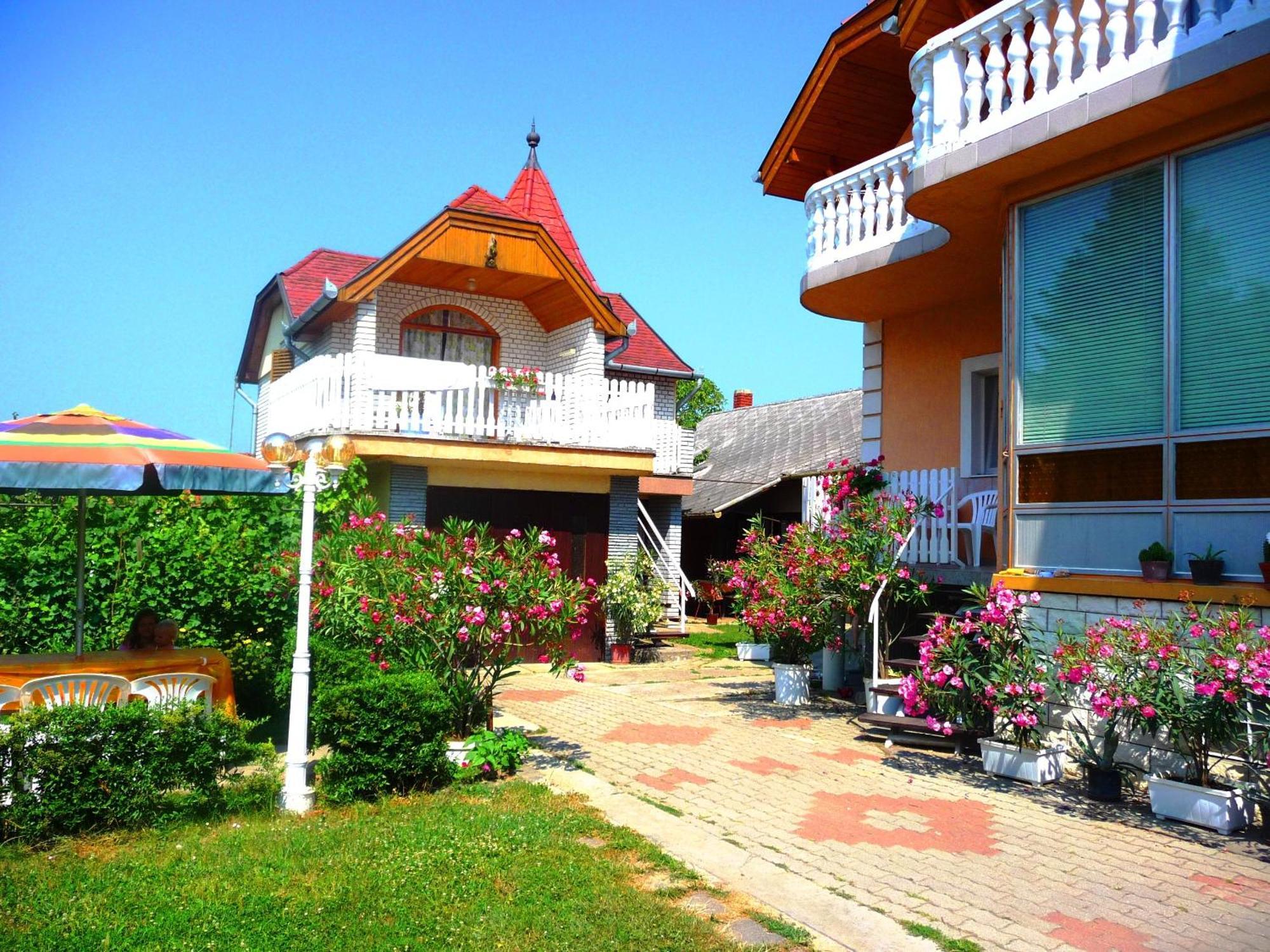 Joker Villa Apartmanhaus Hévíz Exterior foto